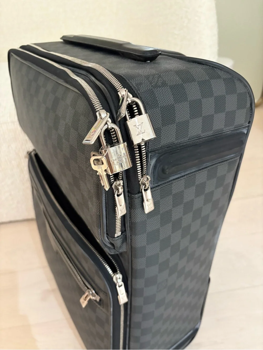 Louis Vuitton Pégase 55 Business Damier Graphite Rolling Carry-On Suitcase